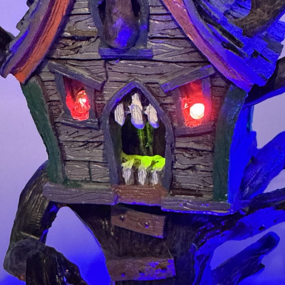 Lemax Hungry Tree House Spooky Town Halloween Village w/Adapter Works 64427 2006 - Picture 8 of 12